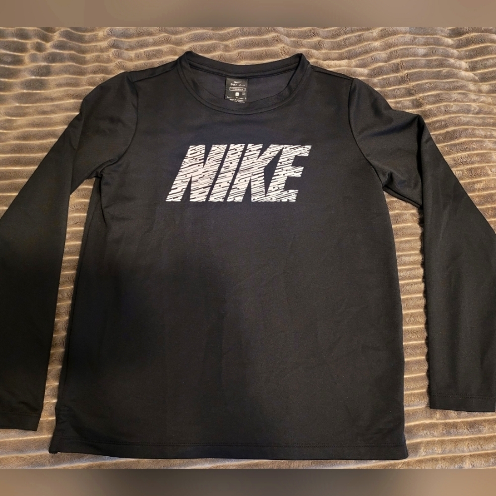 Boys Nike Long Sleeve Dri-Fit